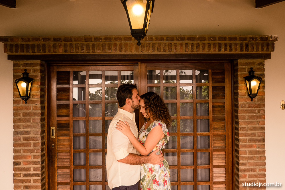ensaio casal pre casamento na panela do poço em Recife
