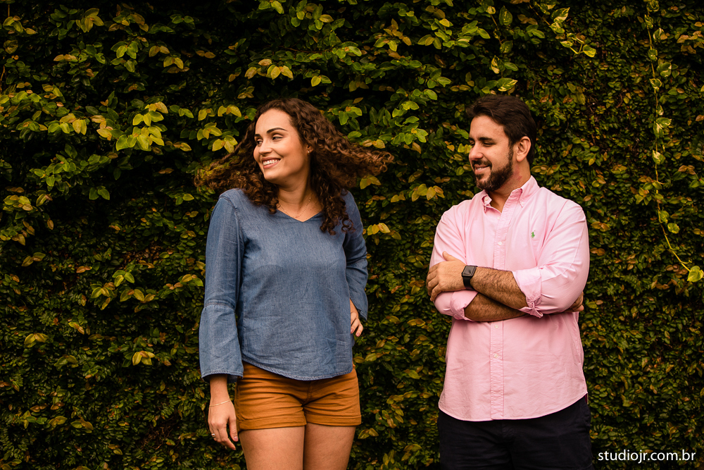 ensaio casal pre casamento na panela do poço em Recife