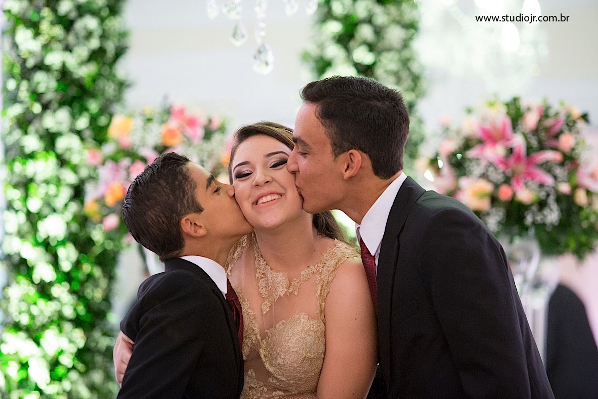 Fernanda Candido, no chez vous, em campina grande, festa
Fotografo de 15 anos, fotos de casamento, 15 anos, debutante, fotos modernas, fotos descontraidas, aniversarios, valsa, dança maluca, dança , fotografo de casamento em caruaru,melhor fotografo de ca