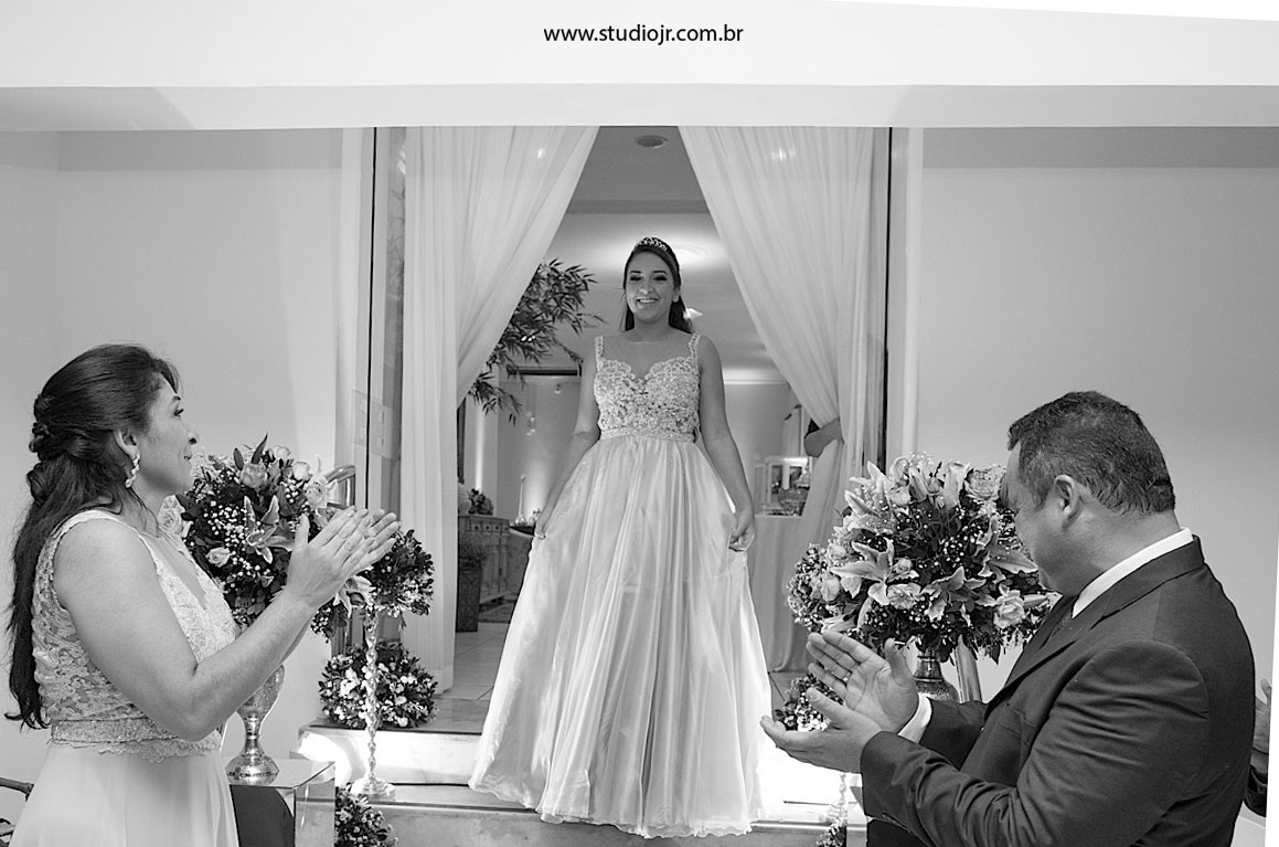 Fernanda Candido, no chez vous, em campina grande, festa
Fotografo de 15 anos, fotos de casamento, 15 anos, debutante, fotos modernas, fotos descontraidas, aniversarios, valsa, dança maluca, dança , fotografo de casamento em caruaru,melhor fotografo de ca