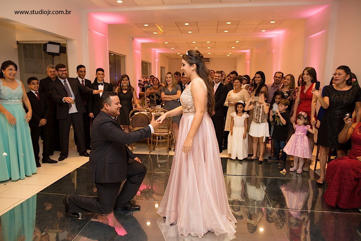 Fernanda Candido, no chez vous, em campina grande, festa
Fotografo de 15 anos, fotos de casamento, 15 anos, debutante, fotos modernas, fotos descontraidas, aniversarios, valsa, dança maluca, dança , fotografo de casamento em caruaru,melhor fotografo de ca