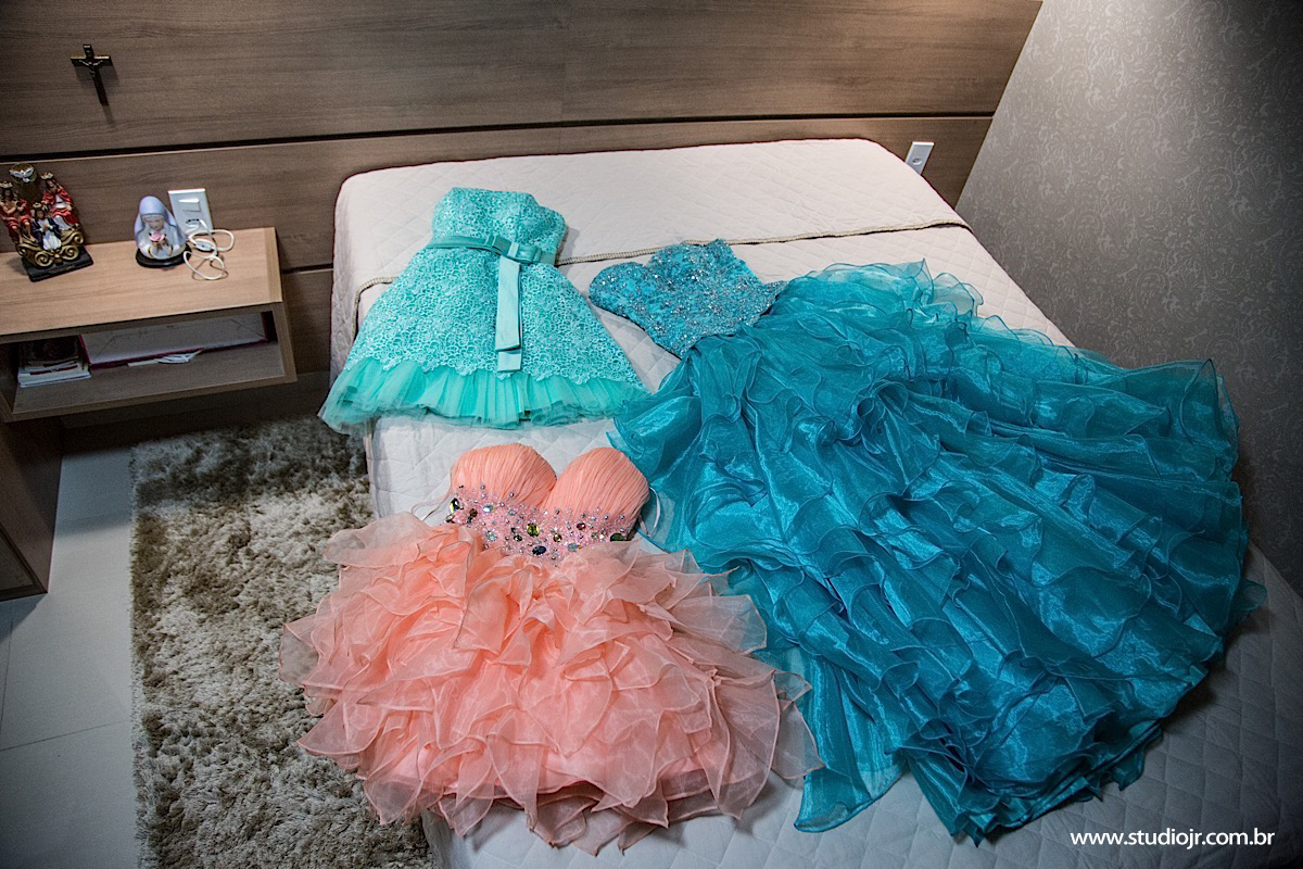 15 anos Marina em Taquaritinga,Fotografo de 15 anos, fotos de casamento, 15 anos, debutante, fotos modernas, fotos descontraidas, aniversarios, valsa, dança maluca, dança , fotografo de casamento em caruaru,melhor fotografo de caruaru, torit