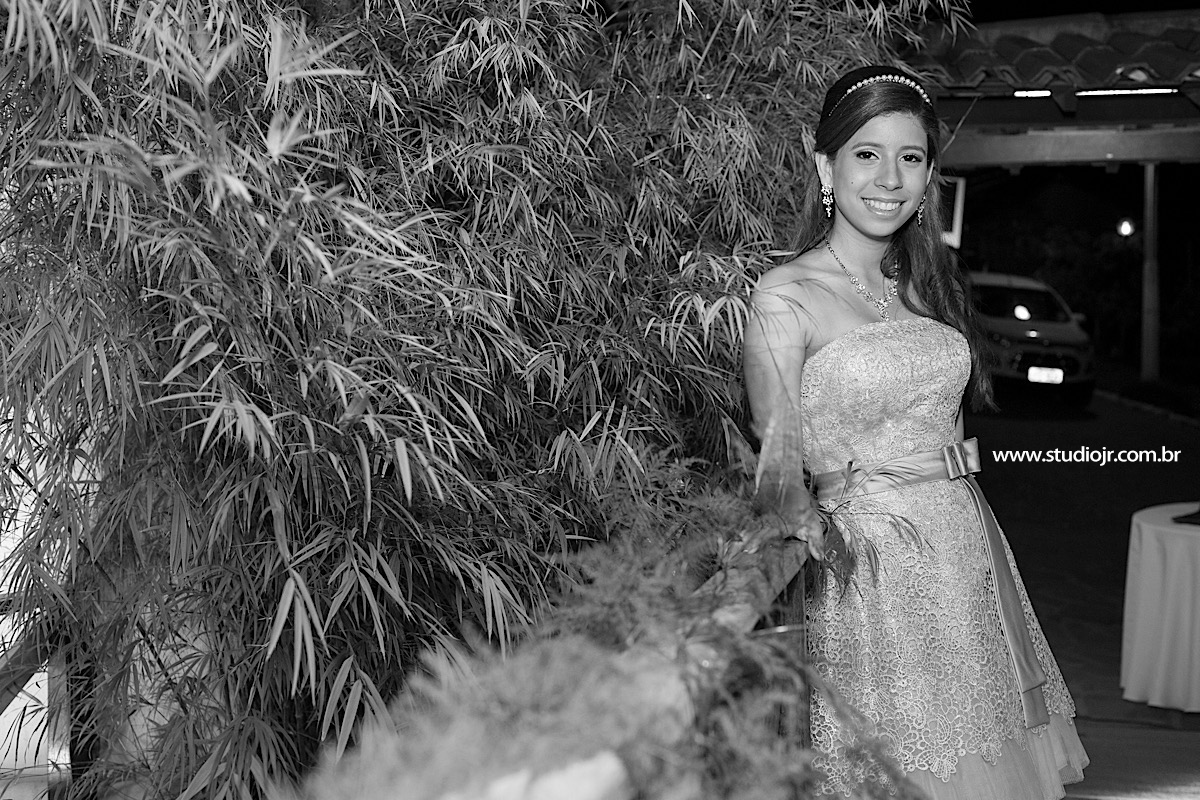 15 anos Marina em Taquaritinga,Fotografo de 15 anos, fotos de casamento, 15 anos, debutante, fotos modernas, fotos descontraidas, aniversarios, valsa, dança maluca, dança , fotografo de casamento em caruaru,melhor fotografo de caruaru, torit