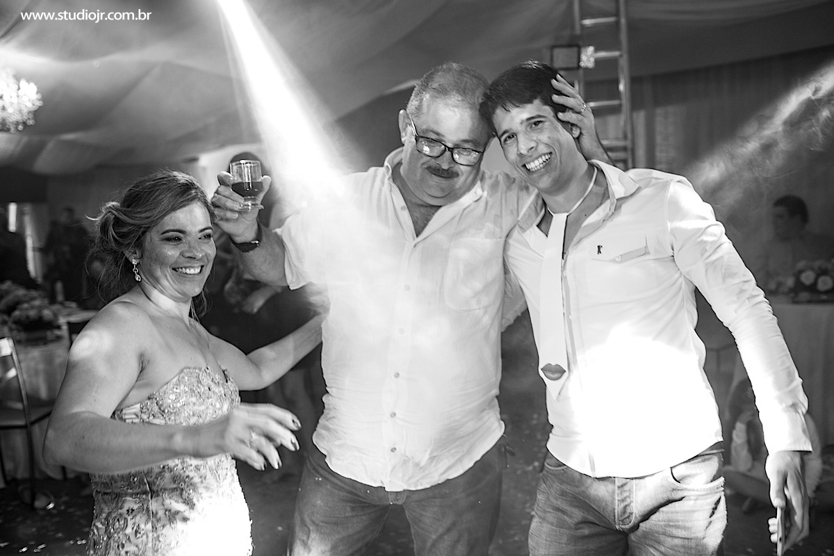 15 anos Marina em Taquaritinga,Fotografo de 15 anos, fotos de casamento, 15 anos, debutante, fotos modernas, fotos descontraidas, aniversarios, valsa, dança maluca, dança , fotografo de casamento em caruaru,melhor fotografo de caruaru, torit