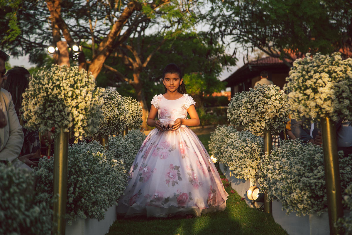 Casamento no campo, casamento ao ar livre, casamento de dia, casamento com por do sol, casamento no Hotel Fazenda Santa Fé, casamento na praia , foto de casamento,  como fazer um casamento ao ar livre, decoração casamento ao ar livre