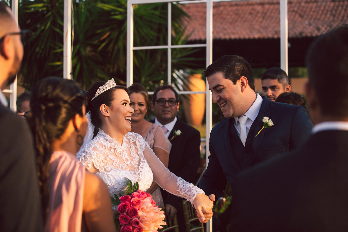 Casamento no campo, casamento ao ar livre, casamento de dia, casamento com por do sol, casamento no Hotel Fazenda Santa Fé, casamento na praia , foto de casamento,  como fazer um casamento ao ar livre, decoração casamento ao ar livre