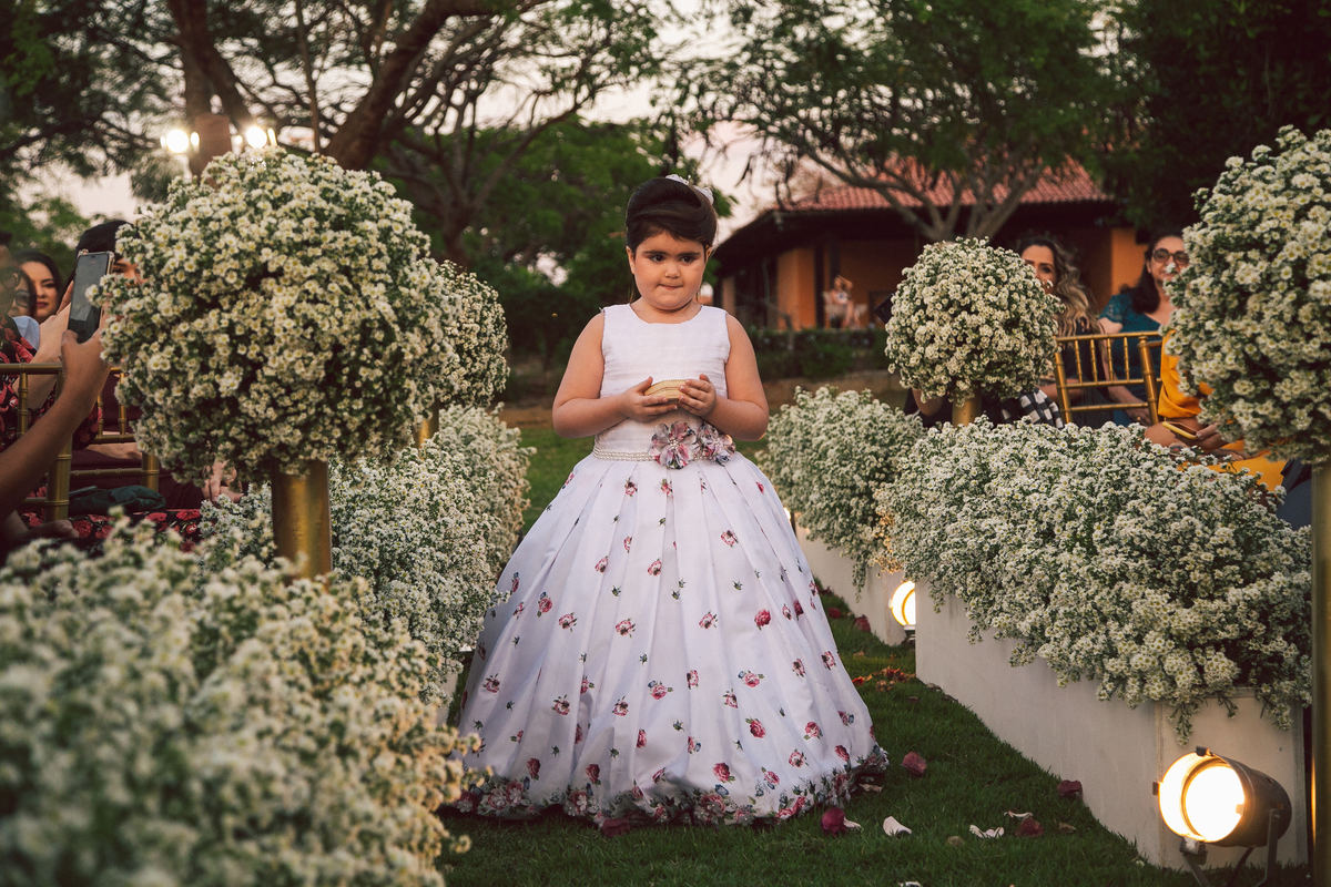 Casamento no campo, casamento ao ar livre, casamento de dia, casamento com por do sol, casamento no Hotel Fazenda Santa Fé, casamento na praia , foto de casamento,  como fazer um casamento ao ar livre, decoração casamento ao ar livre