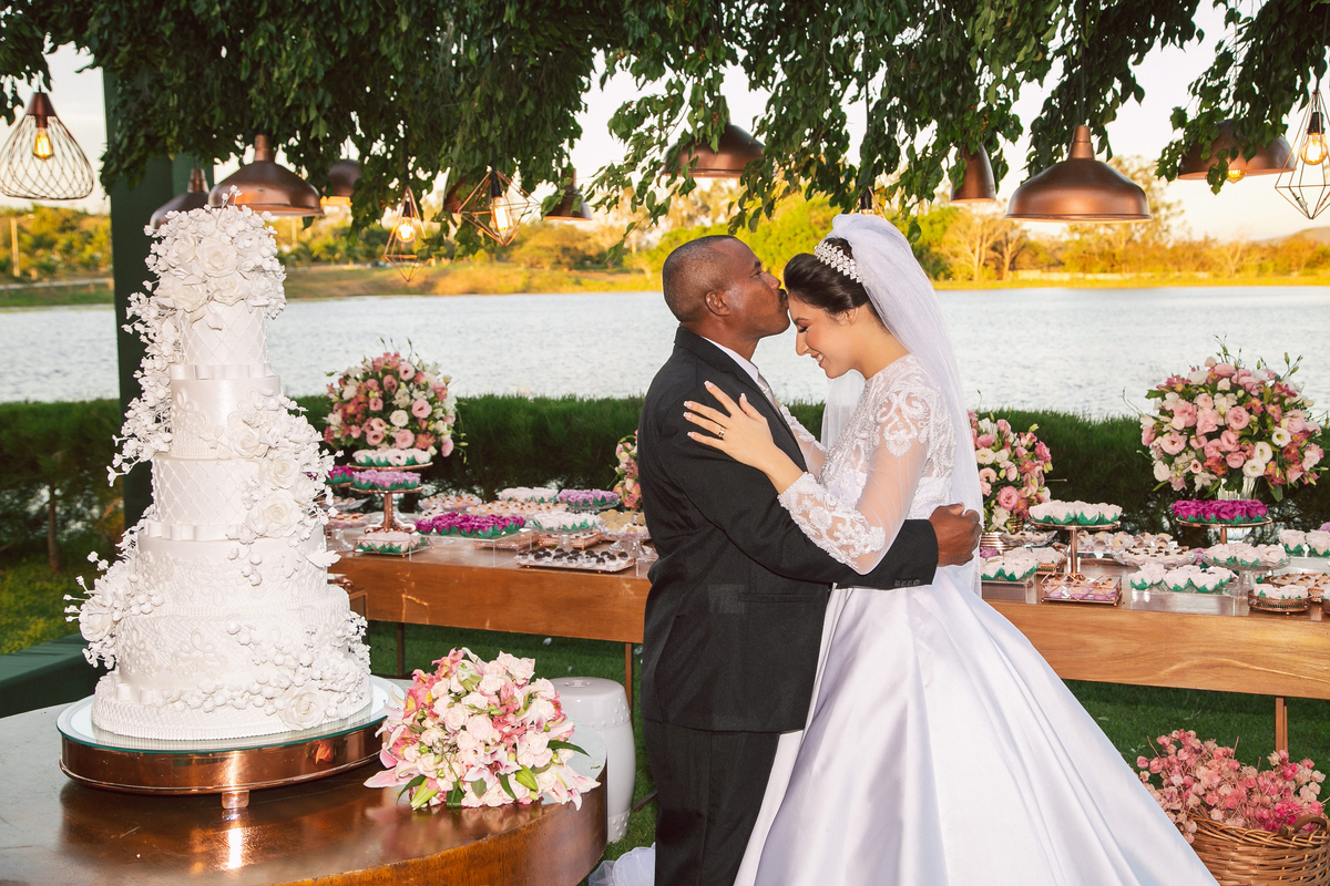 Casamento no campo, casamento ao ar livre, casamento de dia, casamento com por do sol, casamento no lago dos sonhos, casamento na praia , foto de casamento,  como fazer um casamento ao ar livre, decoração casamento ao ar livre, casamento em caruaru