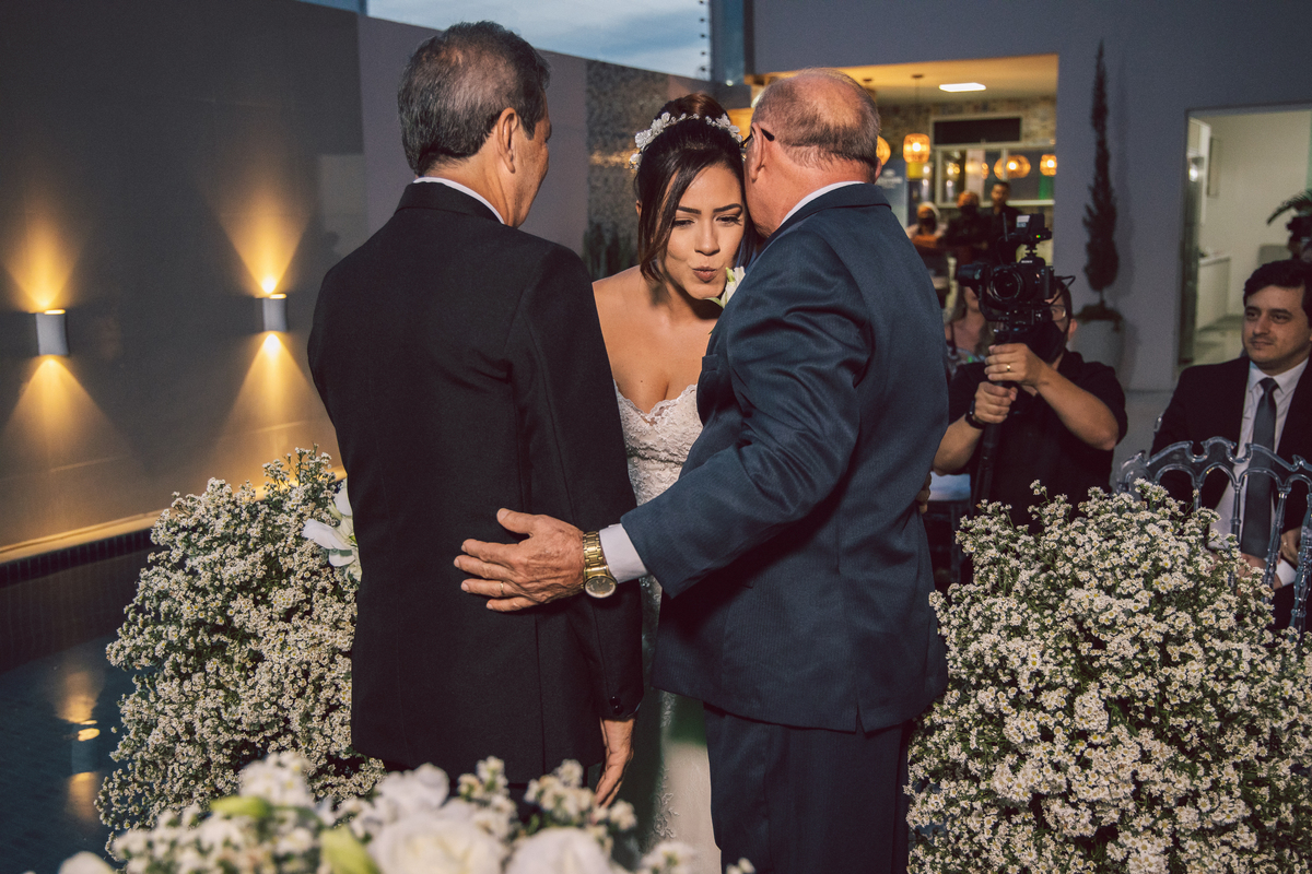 Casamento intimista, casamento em casa, casamento na praia, mini wedding, casamento com filhos, casamento na pandemia, casamento pós pandemia, noiva, pré casamento, pré wedding, casamento em Tamandaré