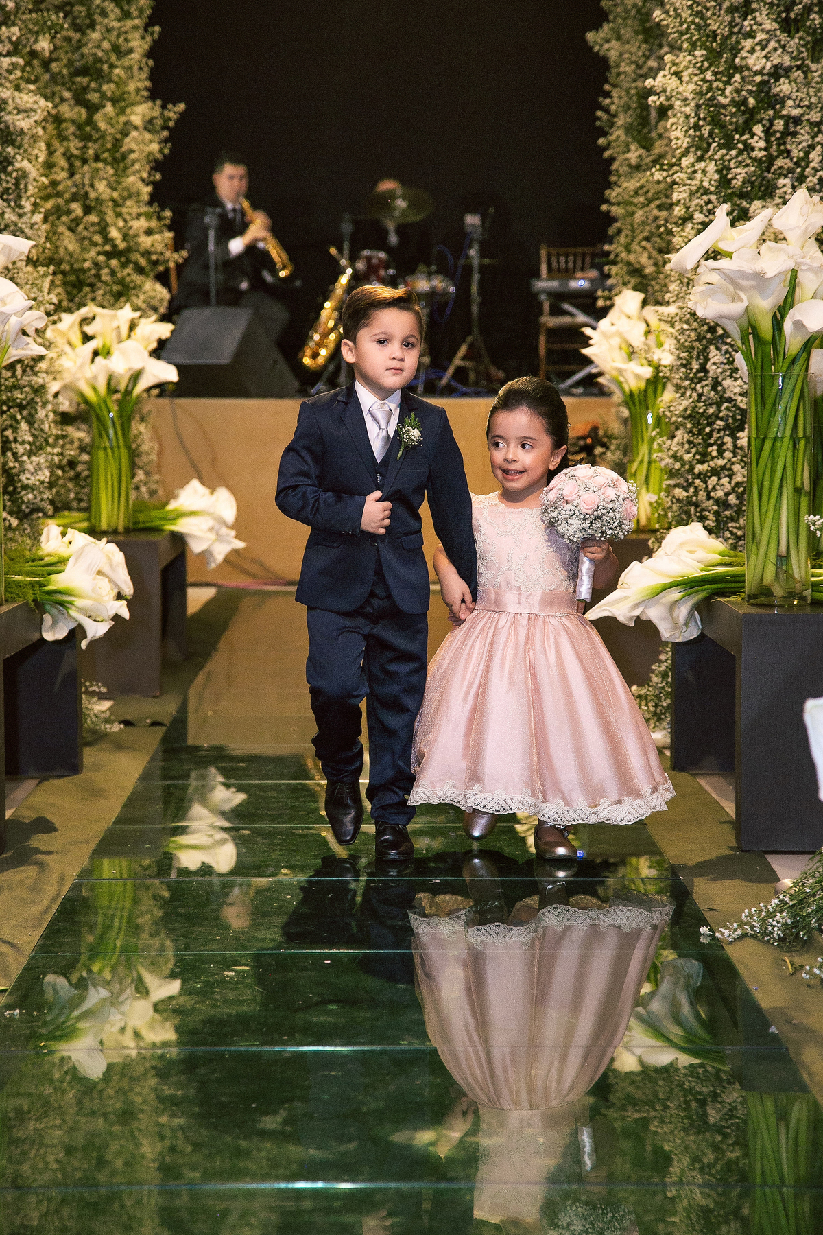 Casamento, noiva, casamento clássico, casamento perfeito, álbum de fotografias, wedding, casamento em Toritama, casamento em Pernambuco