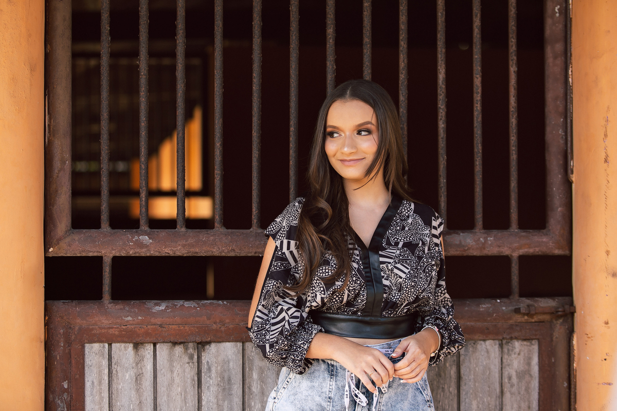 Ensaio 15 anos - Ensaio debutante- ensaio feminino- ensaio ao ar livre foto de debutante - meus15anos