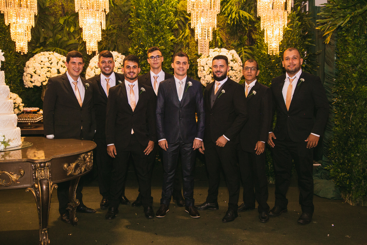 Casamento em toritama - Casamento clássico - Fotógrafo de casamento- Fotografo em toritama- noiva - casamento dos sonhos - casamento na igreja-  decoração de casamento - fotografia de casamento- making of noiva