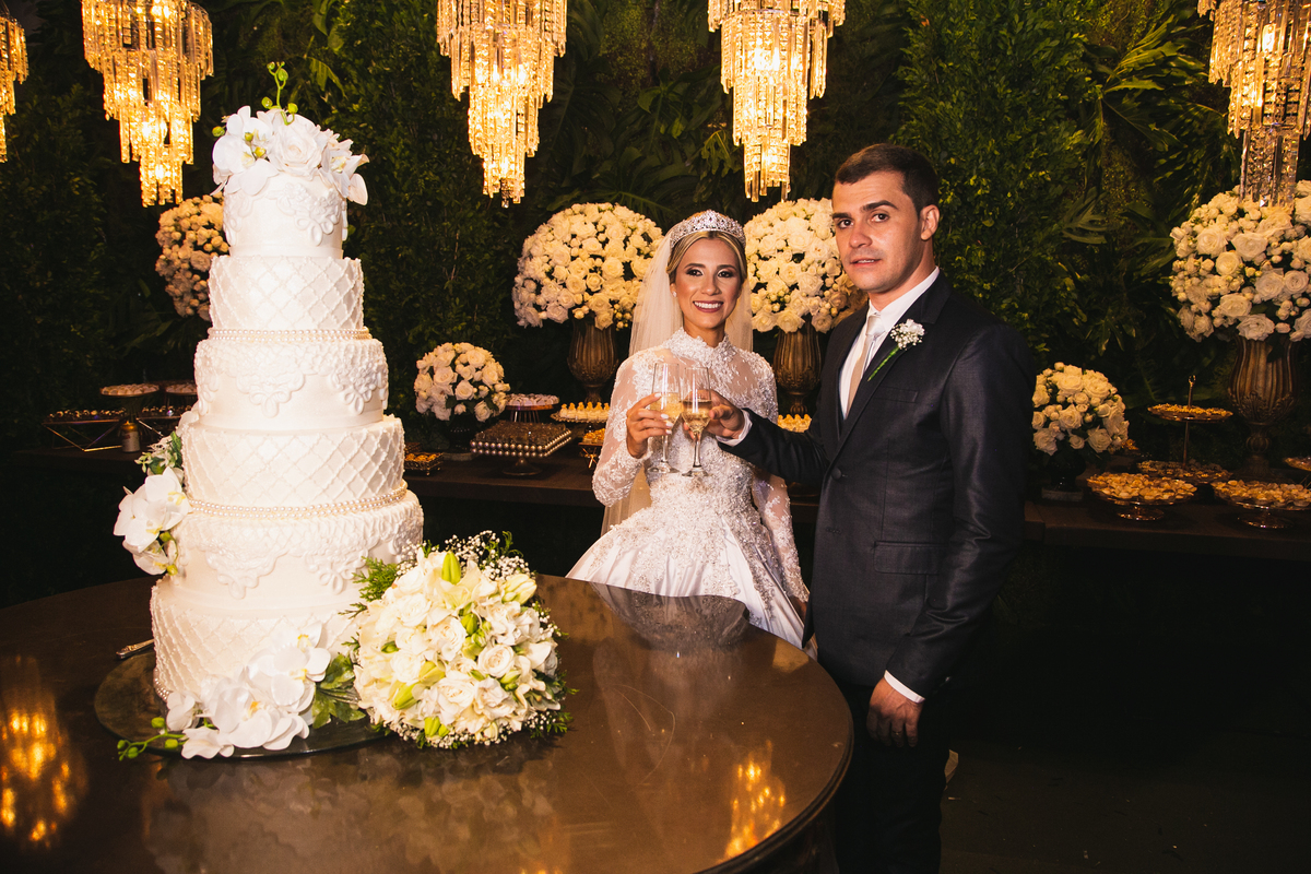 Casamento em toritama - Casamento clássico - Fotógrafo de casamento- Fotografo em toritama- noiva - casamento dos sonhos - casamento na igreja-  decoração de casamento - fotografia de casamento- making of noiva