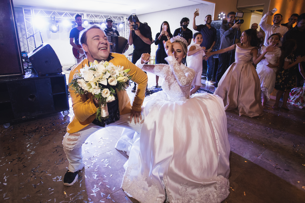 Casamento em toritama - Casamento clássico - Fotógrafo de casamento- Fotografo em toritama- noiva - casamento dos sonhos - casamento na igreja-  decoração de casamento - fotografia de casamento- making of noiva