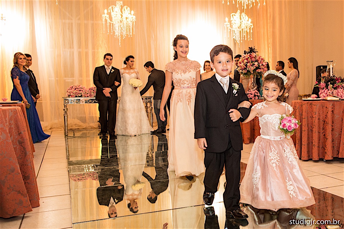 Fotografo de casamento, fotos de casamento, casamento, fotografo de casamento em caruaru,melhor fotografo de caruaru, toritama, santa cruz, bezerros, gravata, santa cruz do cabibaribe, taquaritinga,Recife, noiva, noivo, vestido de noiva, ensaio de noivos,