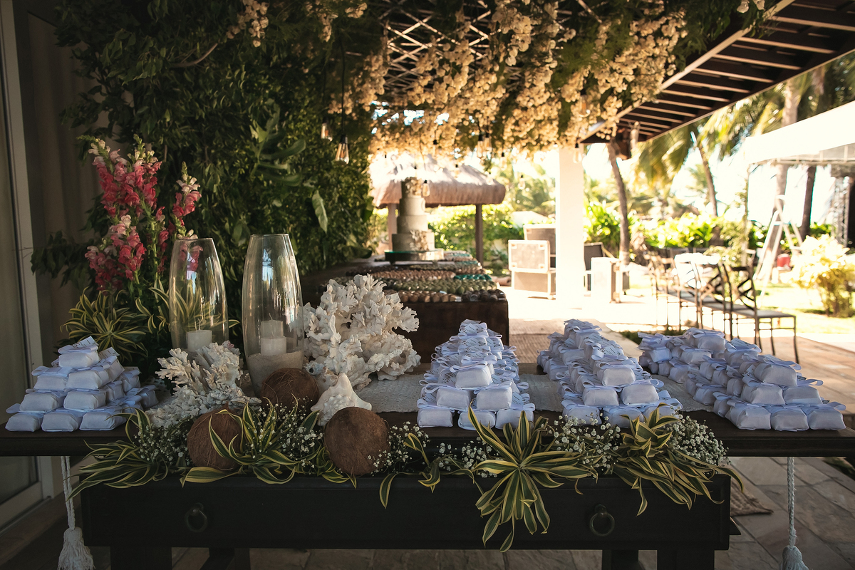 Casamento ao ar livre na Praia dos Carneiros - Pernambuco. #casamentoaoarlivre #casamentonapraia #casamento