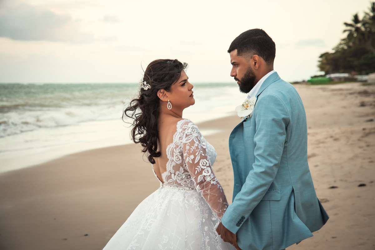 Casamento ao ar livre na Praia dos Carneiros - Pernambuco. #casamentoaoarlivre #casamentonapraia #casamento