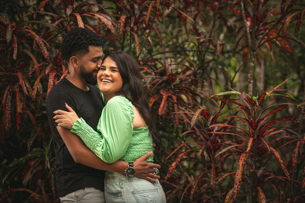 Ensaio Pré wedding Leticia e Jhonatas na Reserva do Carnijó - PE