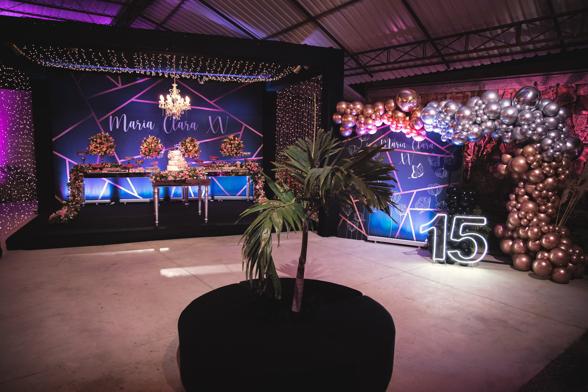 Festa de 15 anos da debutante  Maria Clara em Santa Cruz do Capibaribe- PE