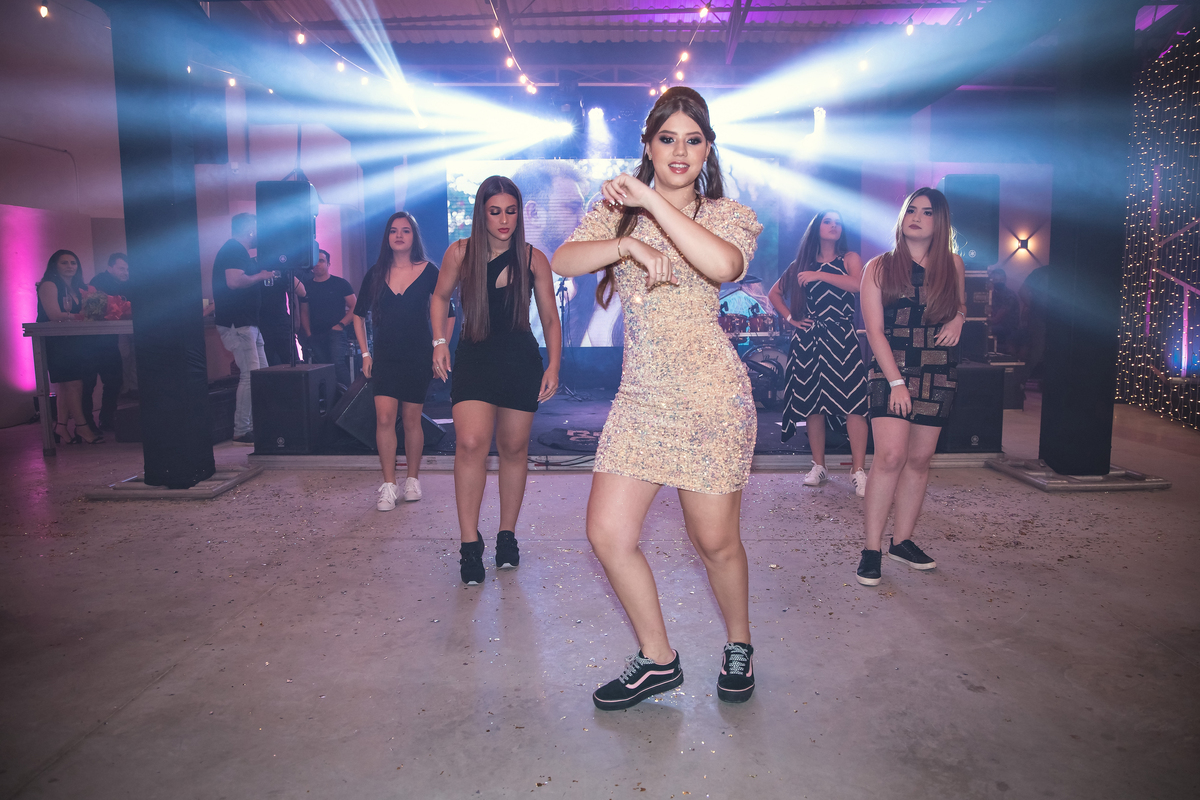 Festa de 15 anos da debutante  Maria Clara em Santa Cruz do Capibaribe- PE