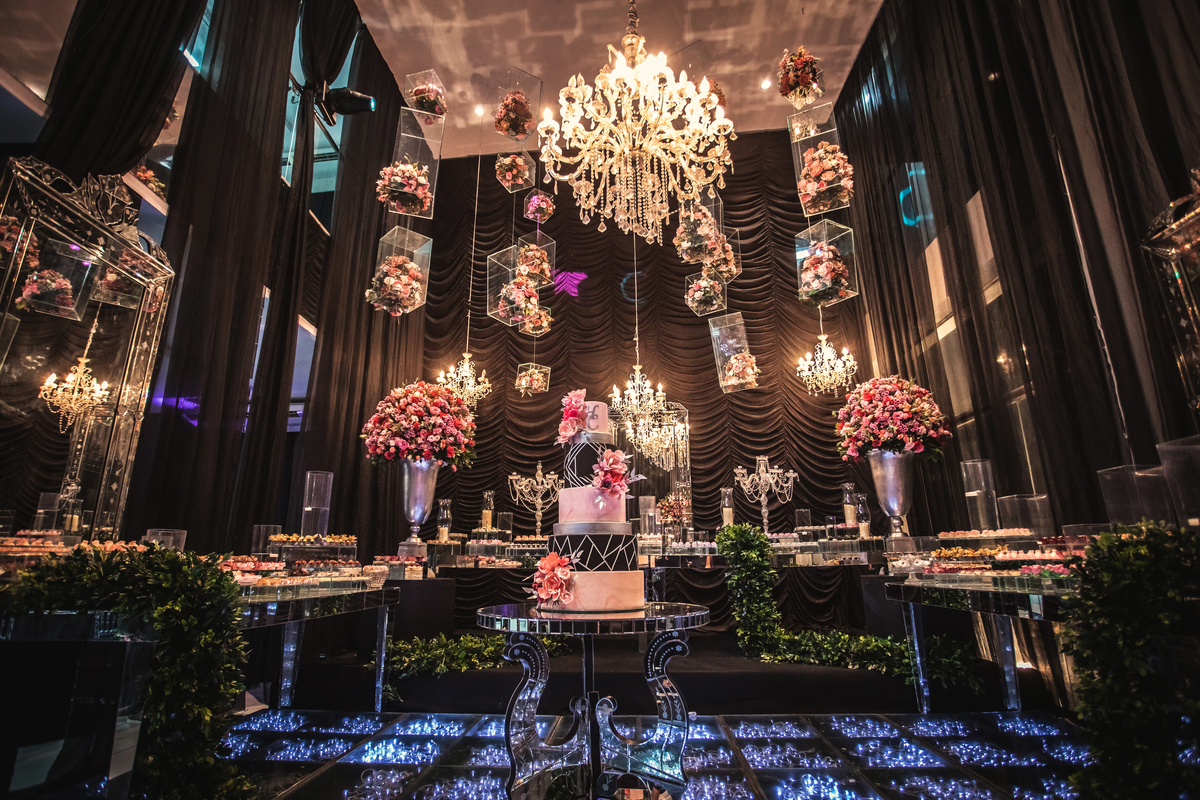 Festa de 15 anos da debutante Helloah em Santa Cruz do Capibaribe - PE 