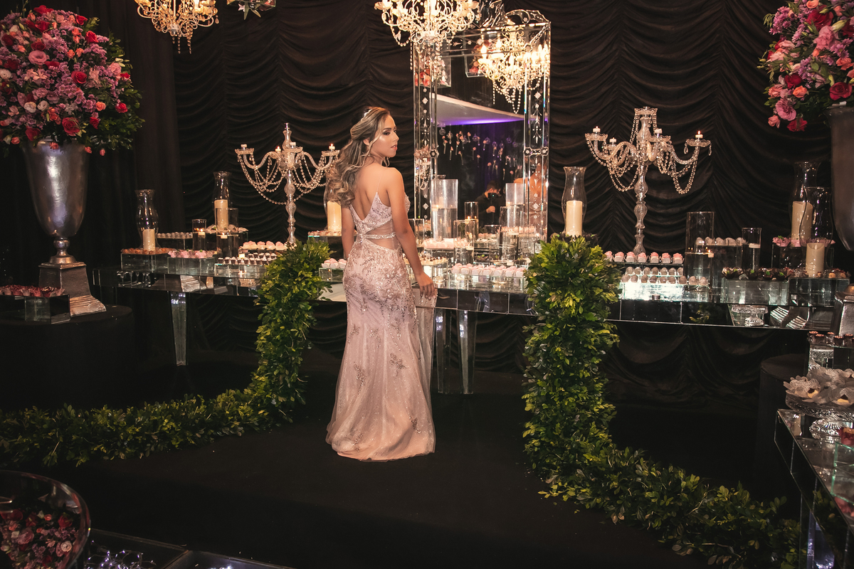 Festa de 15 anos da debutante Helloah em Santa Cruz do Capibaribe - PE 