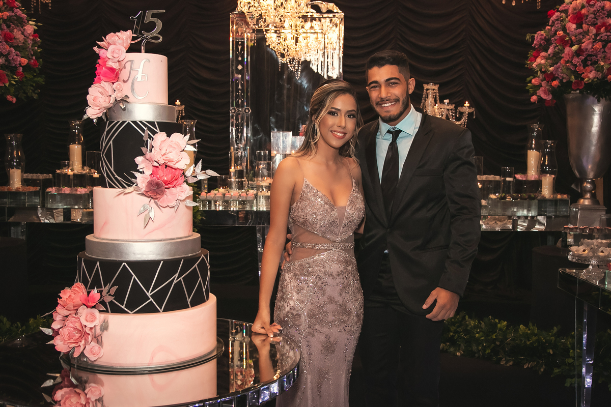 Festa de 15 anos da debutante Helloah em Santa Cruz do Capibaribe - PE 