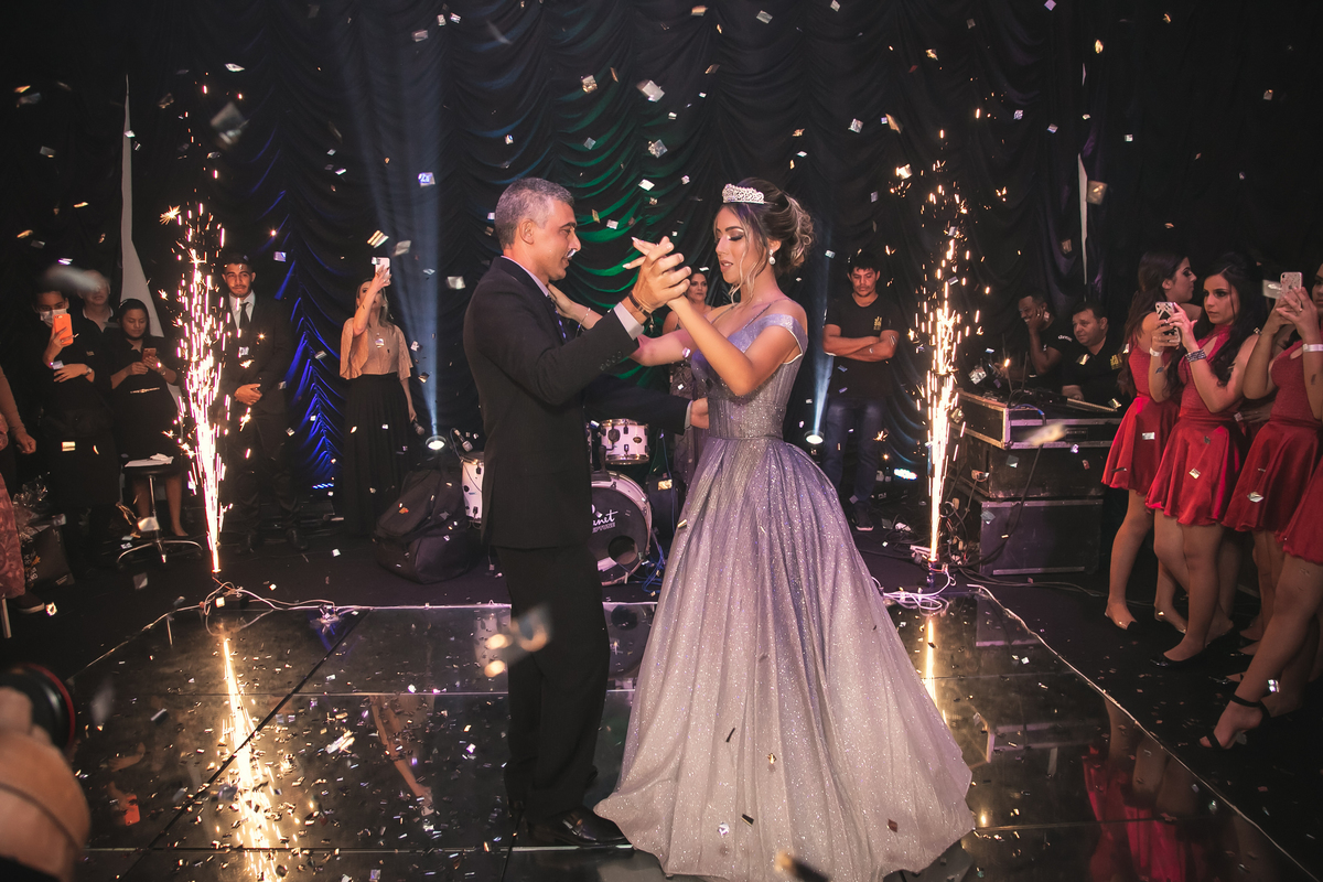 Festa de 15 anos da debutante Helloah em Santa Cruz do Capibaribe - PE 