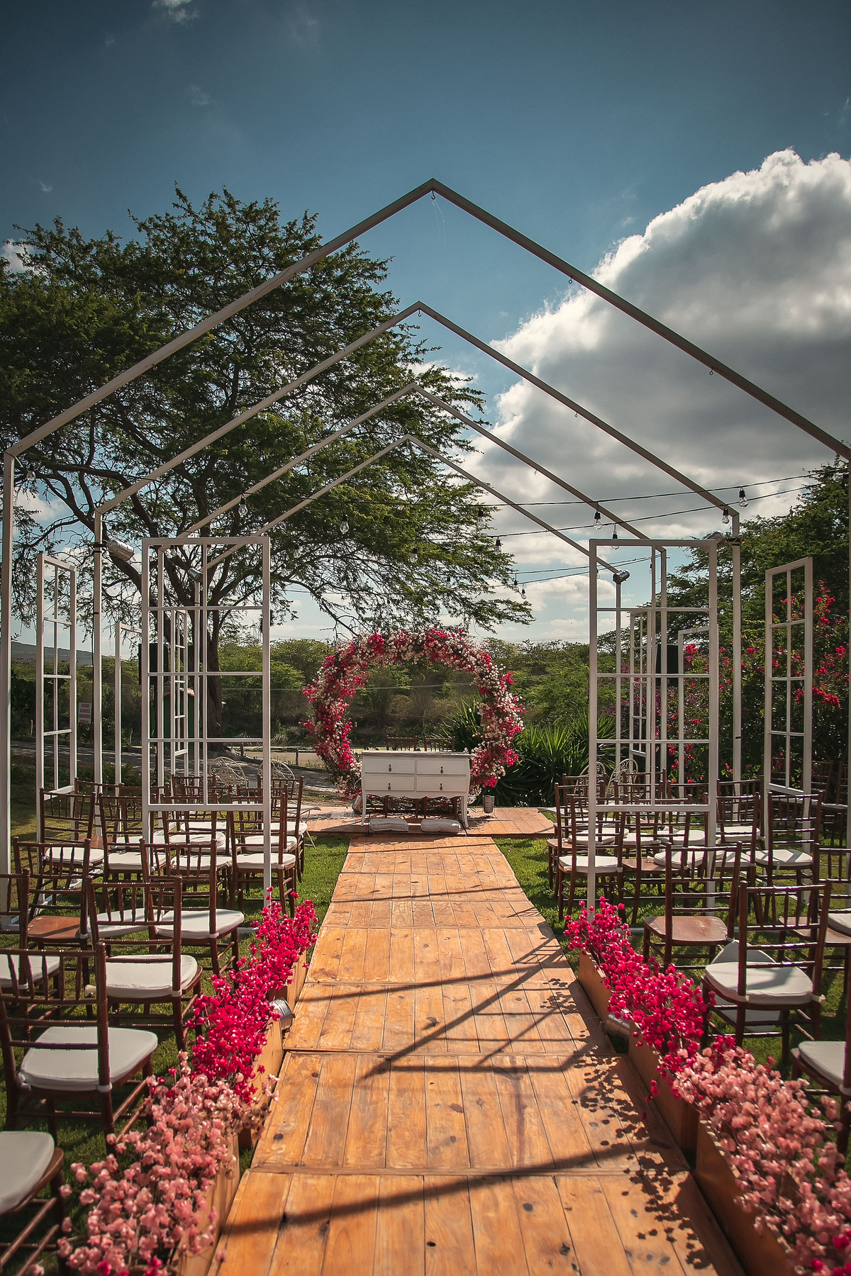 Casamento ao ar livre na Fazenda Santa Fé - PE 