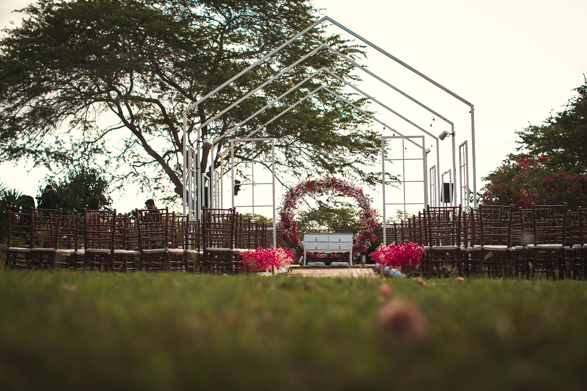 Casamento ao ar livre na Fazenda Santa Fé - PE 