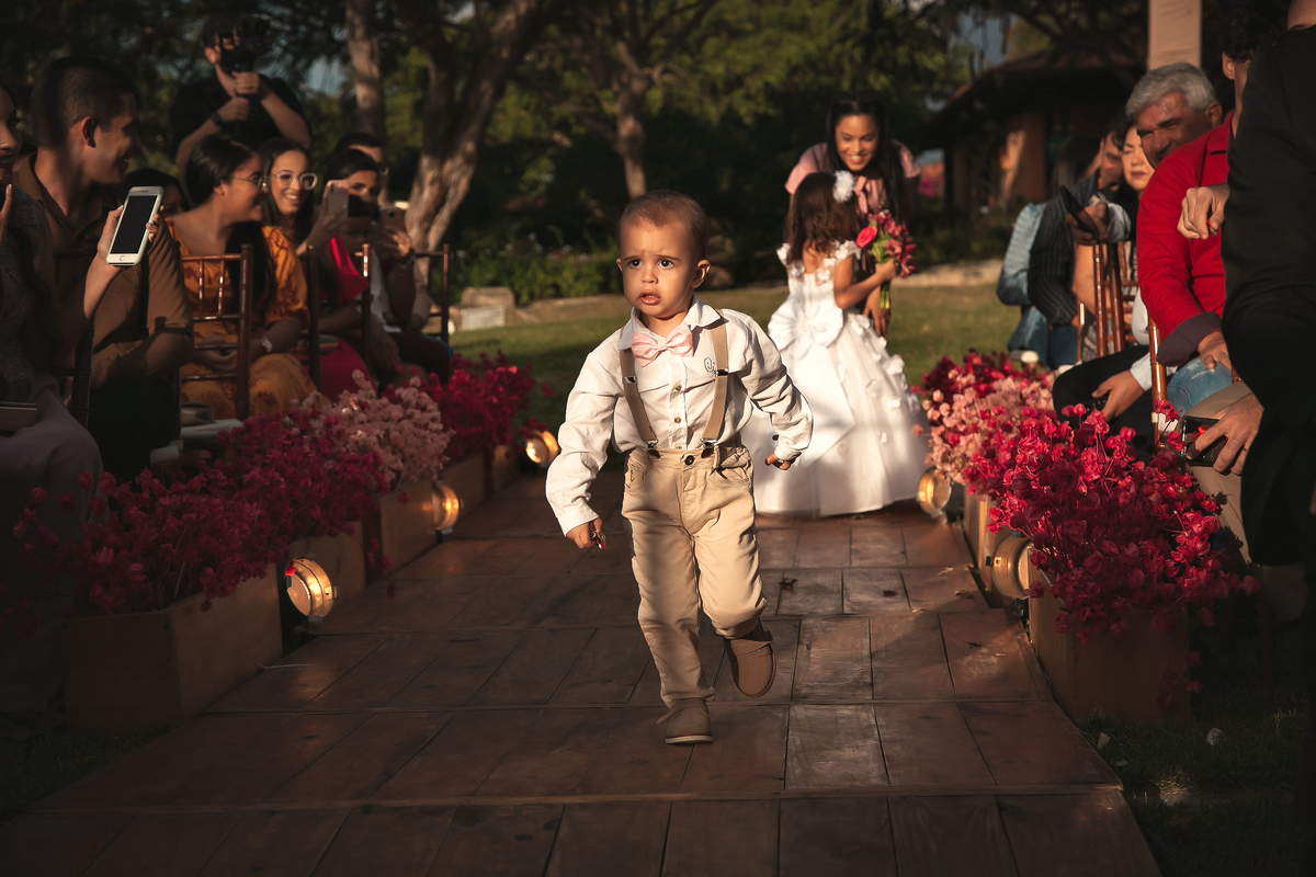 Casamento ao ar livre na Fazenda Santa Fé - PE 