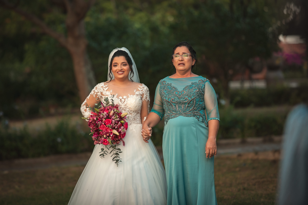 Casamento ao ar livre na Fazenda Santa Fé - PE 