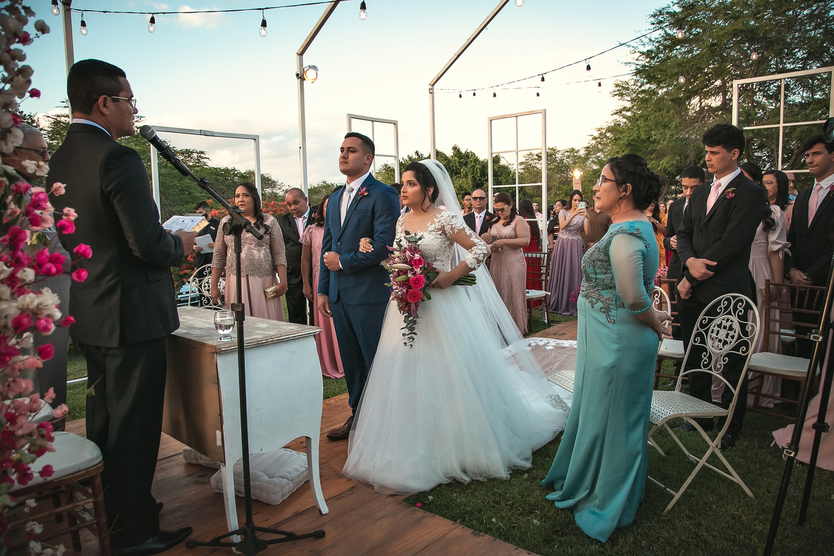 Casamento ao ar livre na Fazenda Santa Fé - PE 