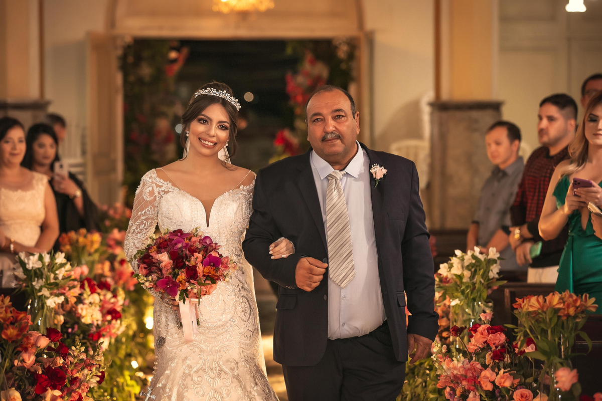 Casamento clássico na Igreja Matriz em Toritama 