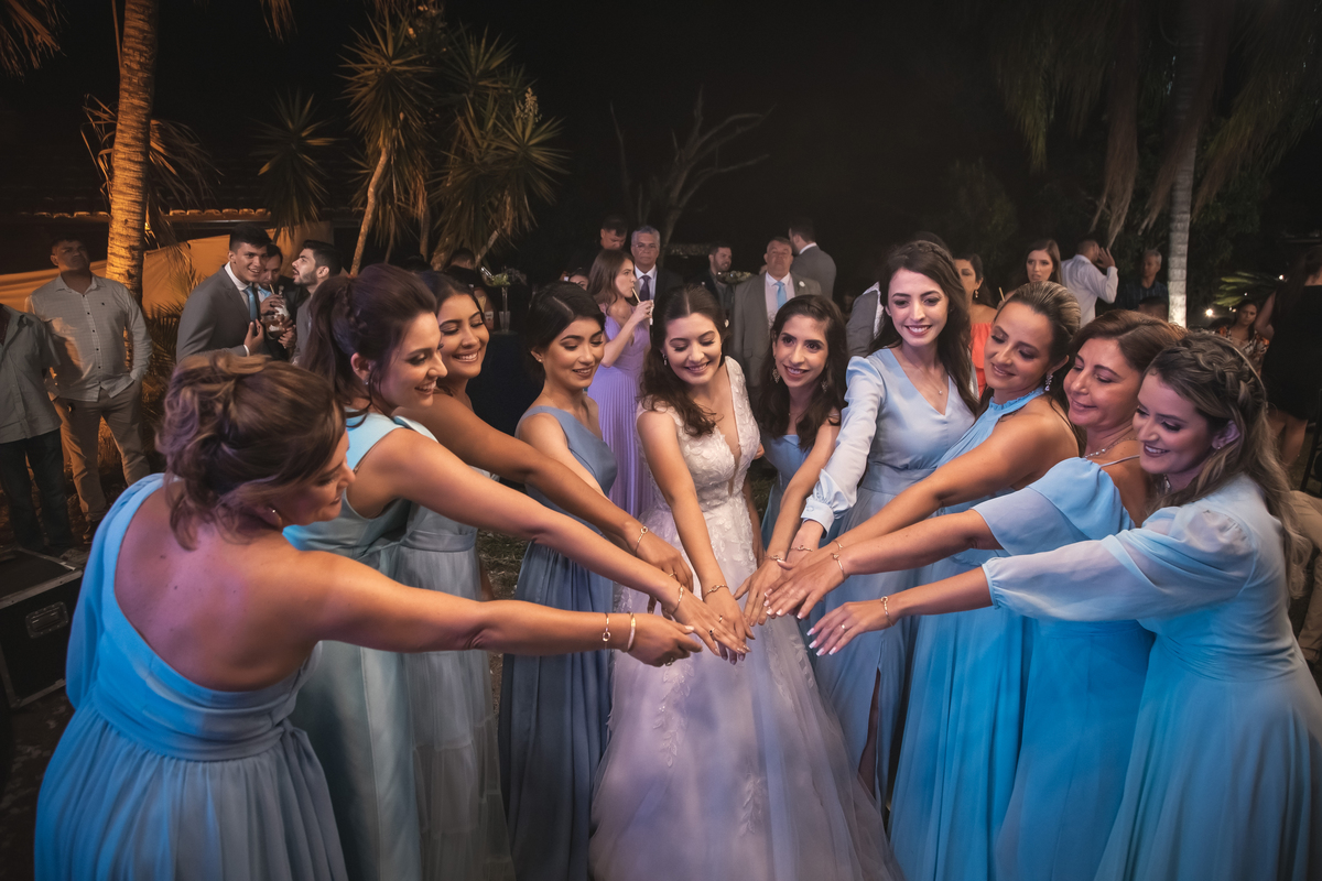 Casamento ao ar livre! 
#fotógrafodecasamento #casamentoaoarlivre 