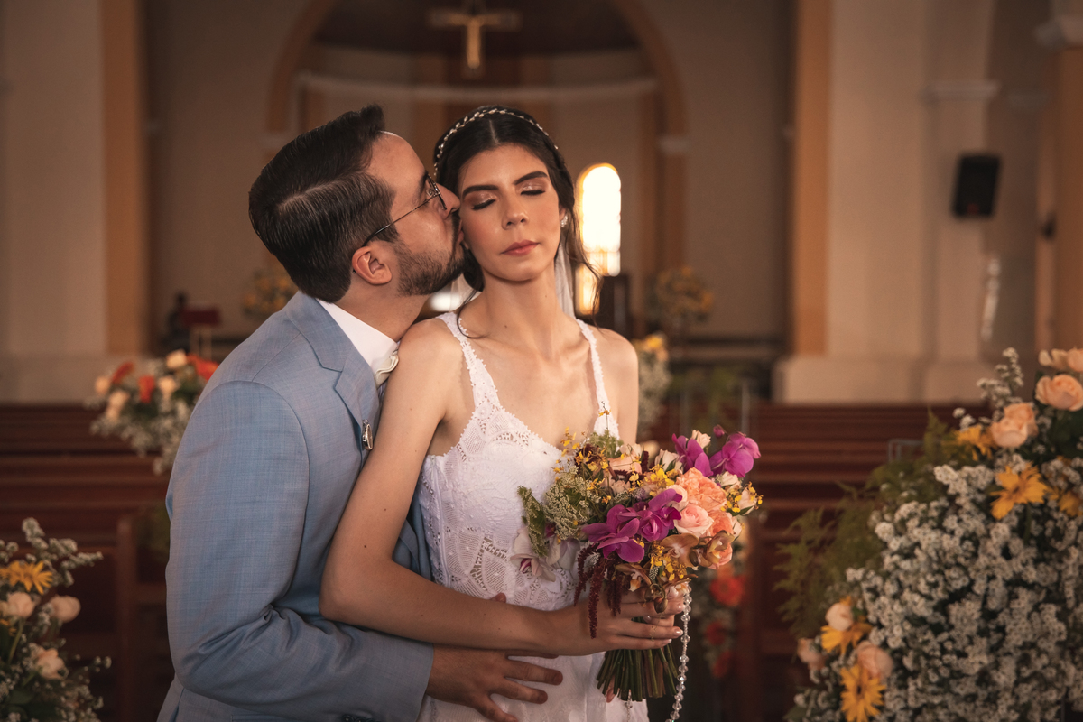 Casamento diurno no lago dos sonhos em Caruaru