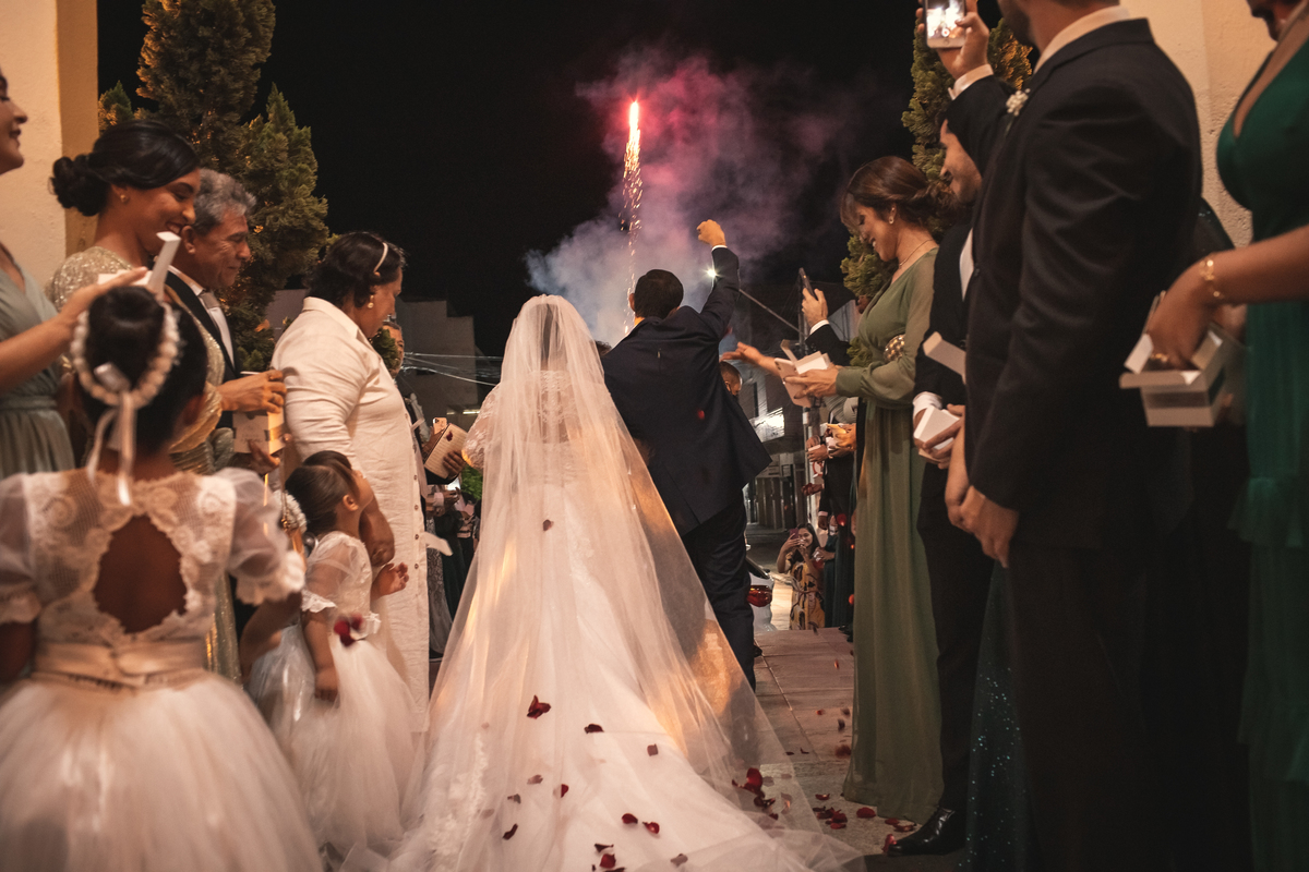 Casamento clássico na Igreja Matriz de Toritama -PE