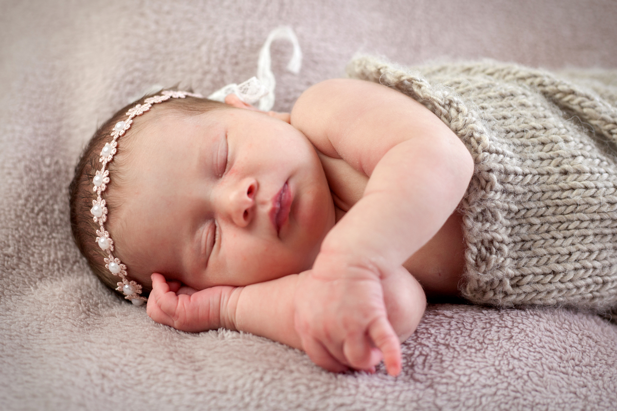 bebê dormindo no ensaio newborn