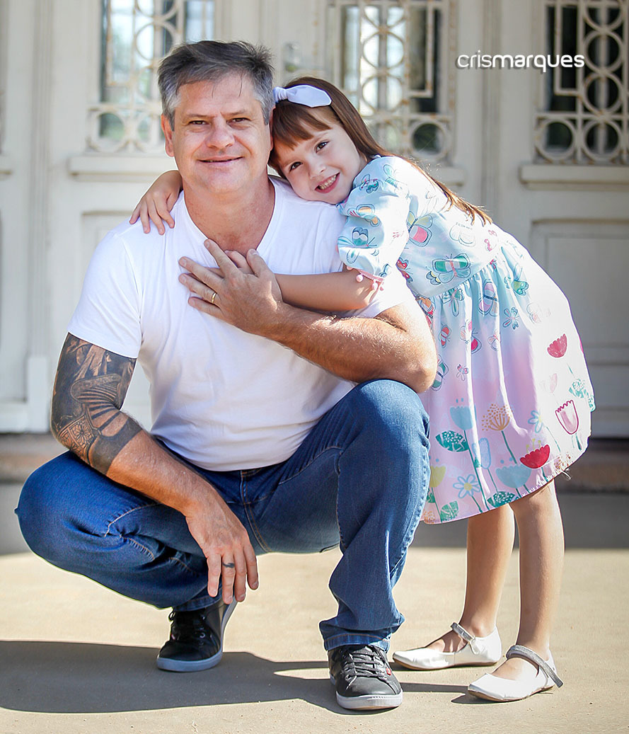 Bianca e o pai no Jardim do DMAE