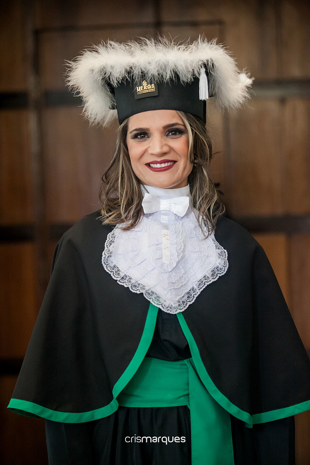 Formanda minutos antes da colação de grau