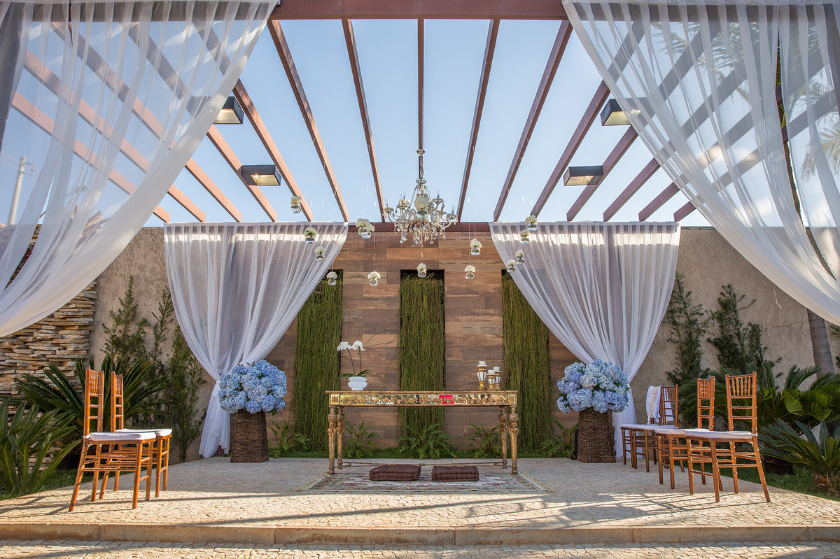 Gazebo para cerimônia de casamento
