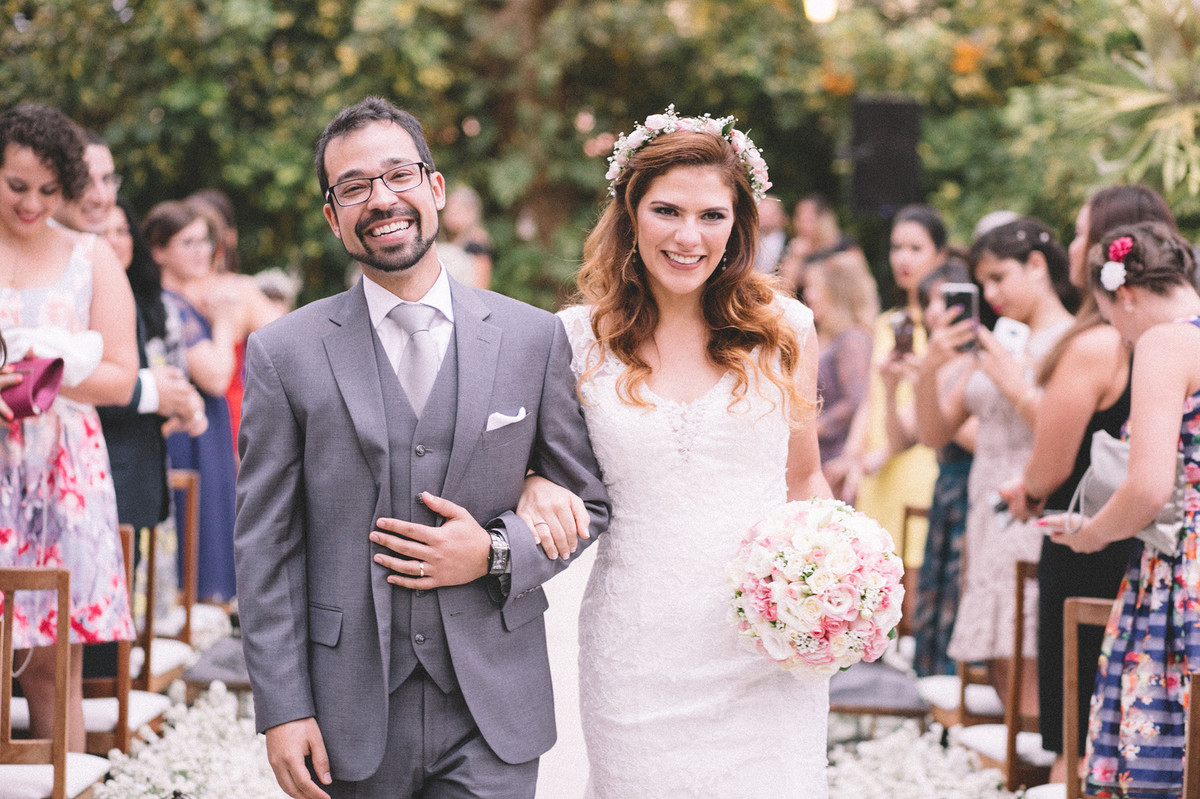 Casamento Aline e Gabriel Brasília - DF Saída dos noivos