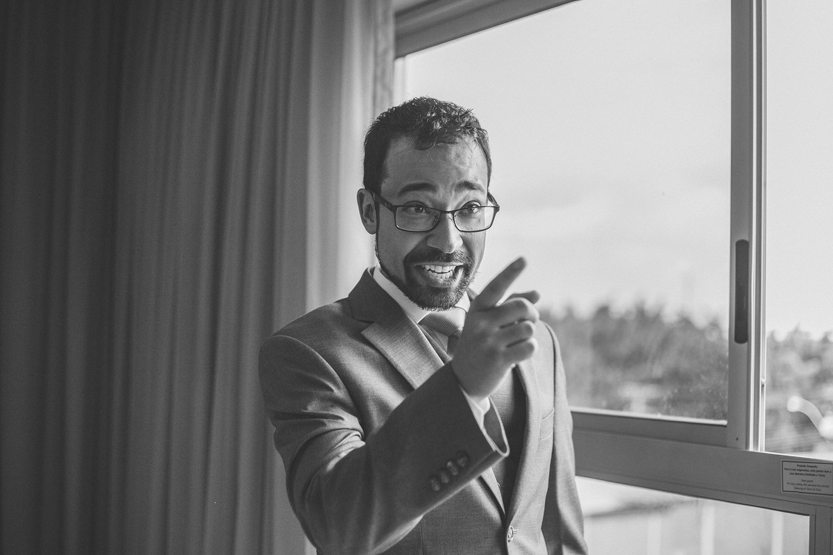 Casamento Aline e Gabriel Brasília - DF Noivo no making of