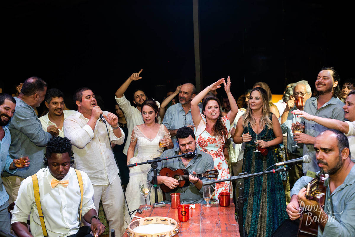 roda de samba de casamento camping aldeia velha