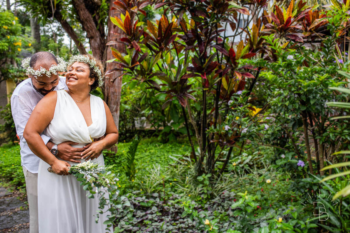 noivos de tiara de chuva de prata casamento umbanda 