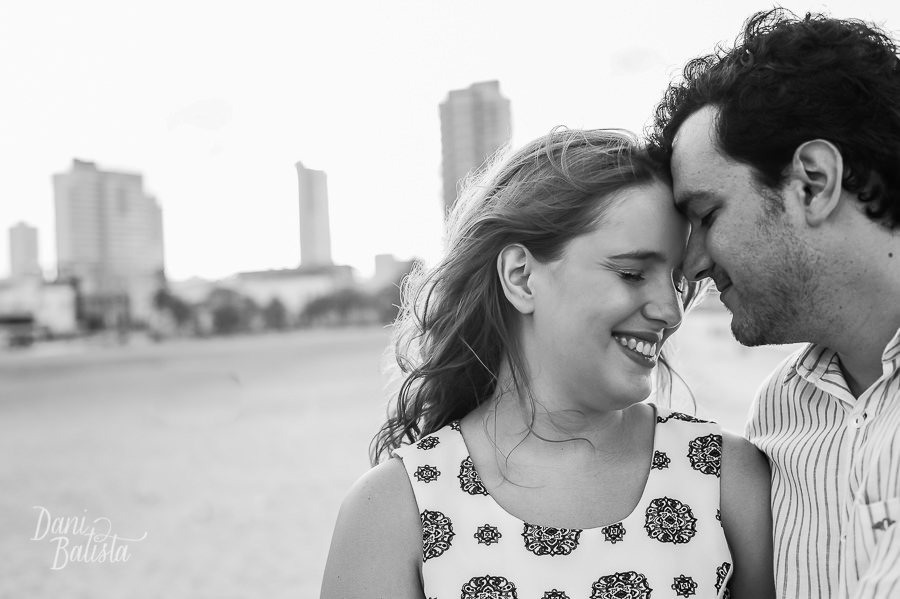 ensaio fotográfico pré-casamento na beira-mar em fortaleza