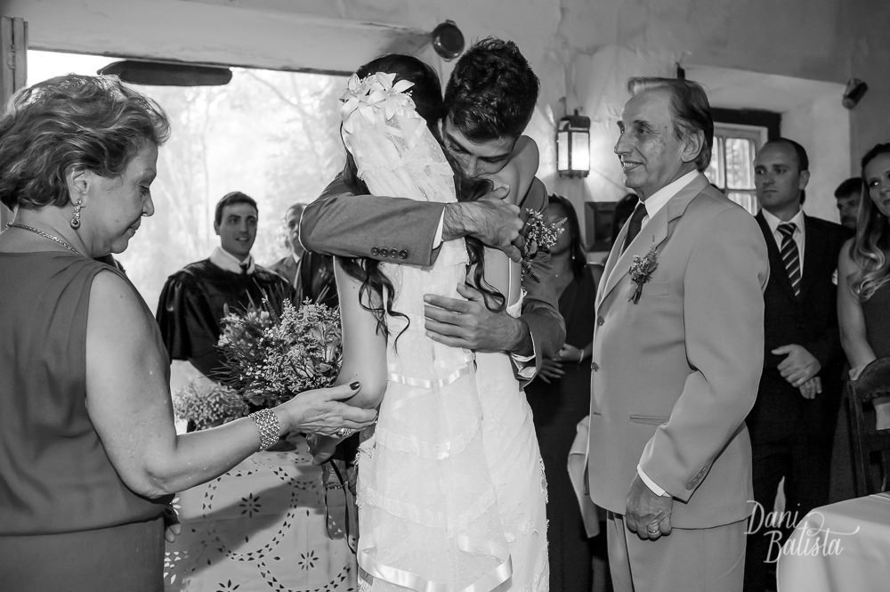 first look na cerimônia de casamento no restaurante os esquilos