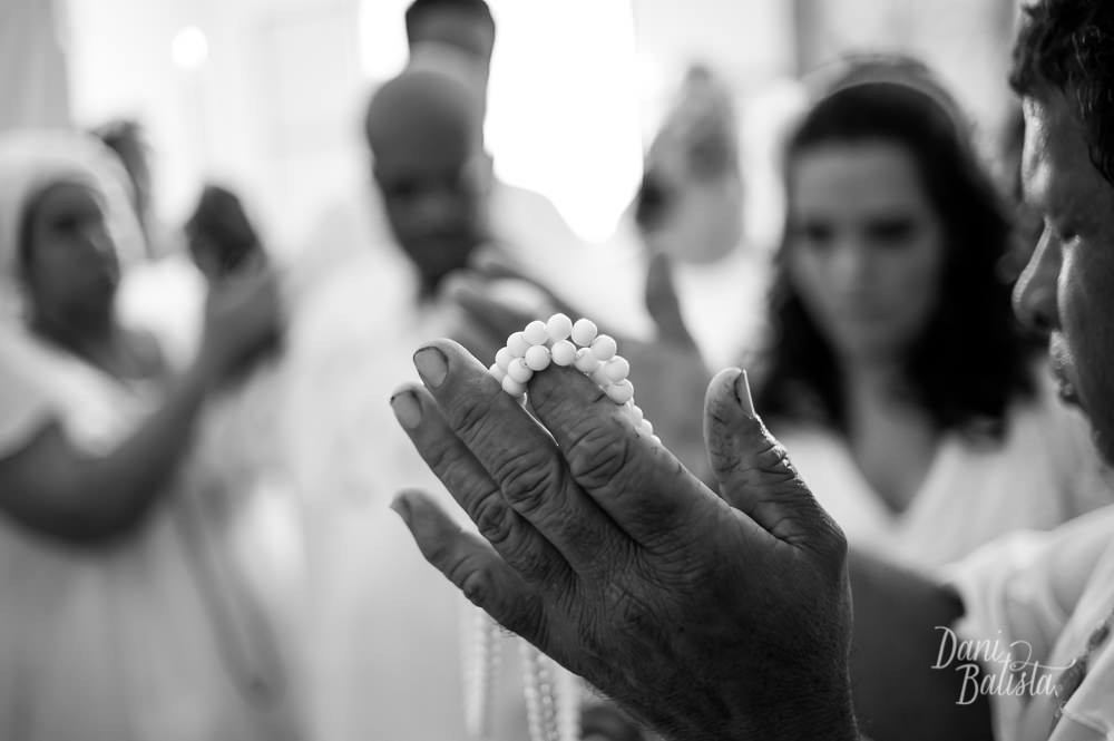 detalhe guia de oxalá casamento na umbanda rio de janeiro