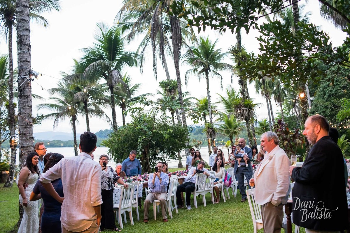 mini-wedding na pousada enseada do jatoba em paraty