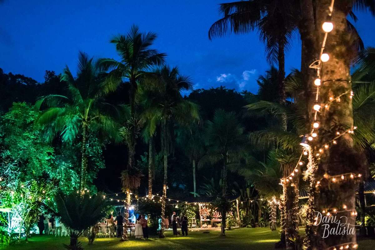 vista panorâmica do casamento na pousada enseada do jatoba em paraty